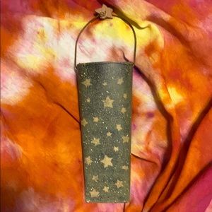 GREEN METAL WALL VASE WITH GOLD STARS